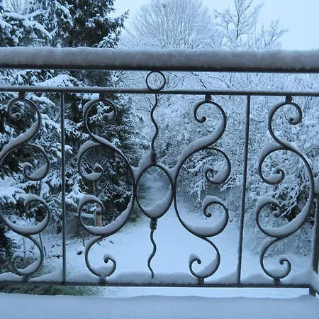 Ecrin De Verdure Sainte-Suzanne (Mayenne)